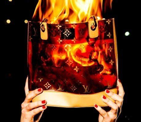 louis vuitton bags burning